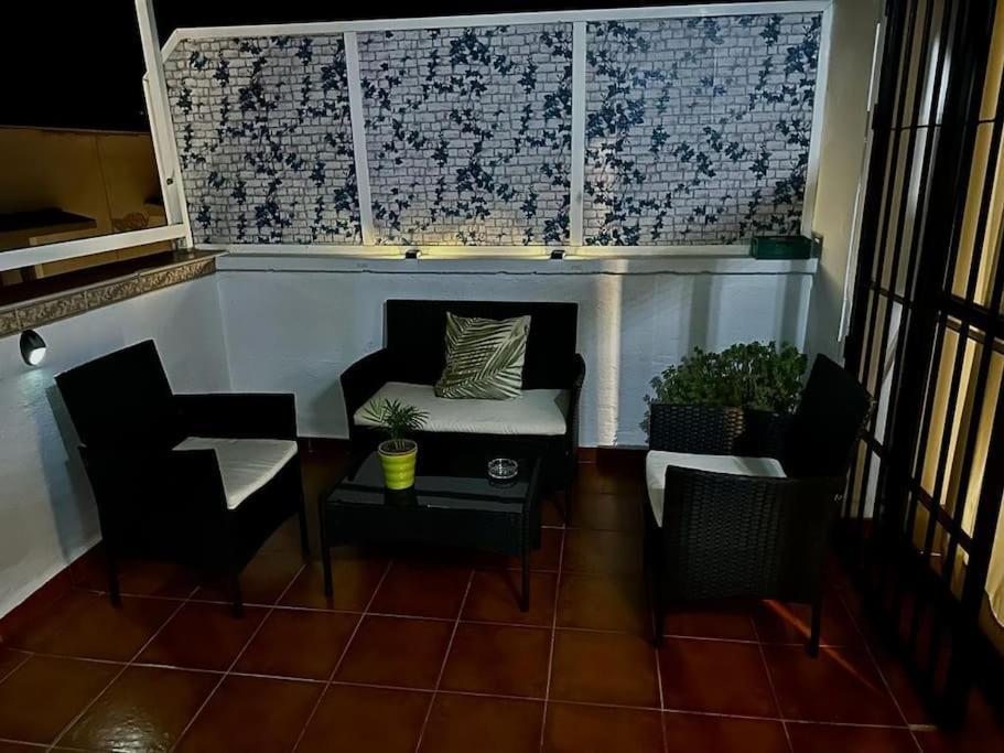 El Rincon De Apolo. Atico Con Aparcamiento Gratis. Leilighet Málaga Eksteriør bilde